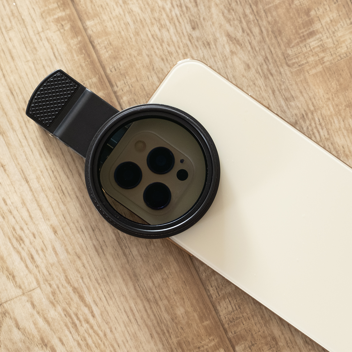 THE emo Insight 光の反射を抑えるスマホカメラ フィルター レンズ THE emo_Insight_52mm